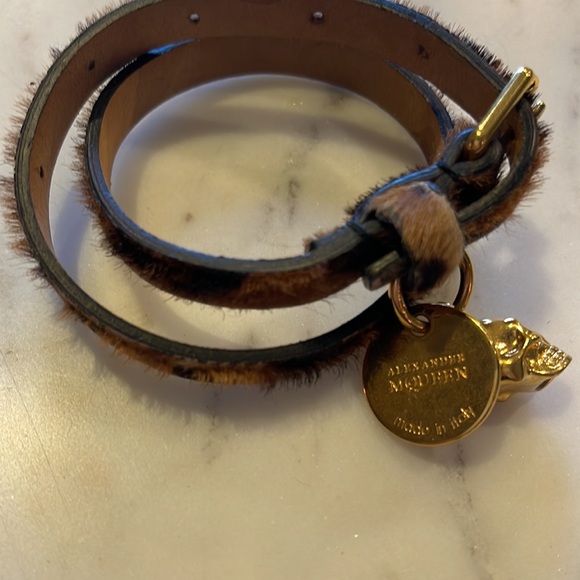 Alexander McQueen double wrap bracelet. Skull - Picture 2 of 5